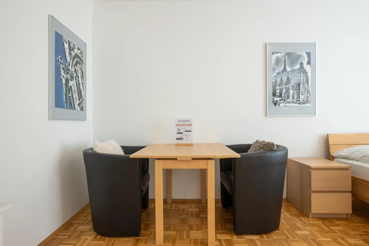 Central Living - Stephansdom Apartments Viena