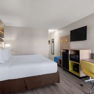 ** Otel Days By Wyndham Vegas Airport Near The Strip ABD