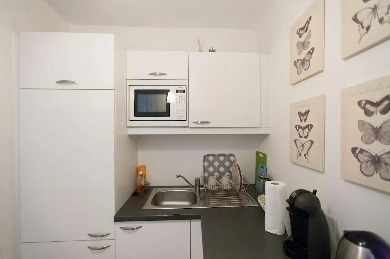 וינה Central Living - Stephansdom Apartments