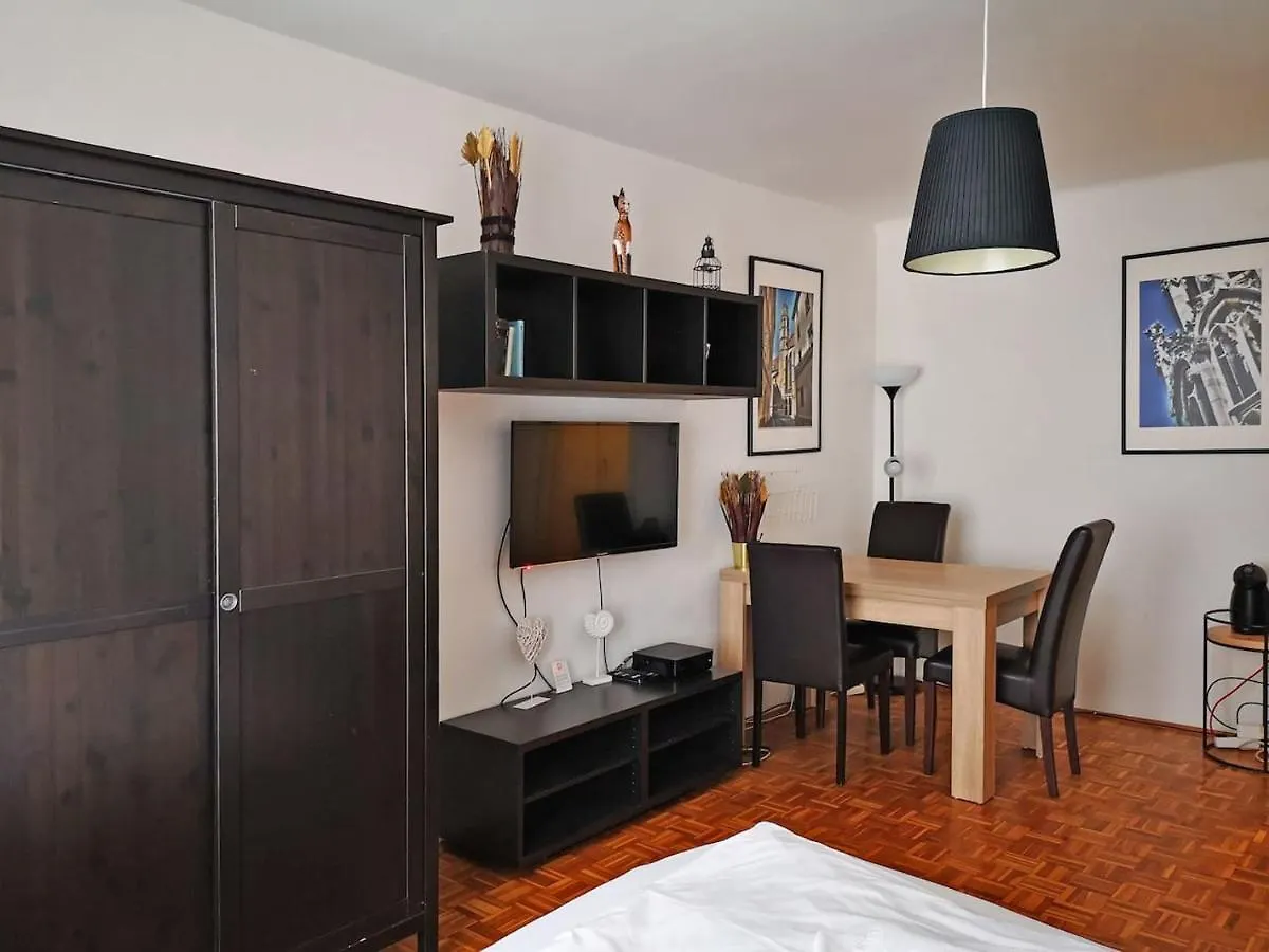וינה Central Living - Stephansdom Apartments