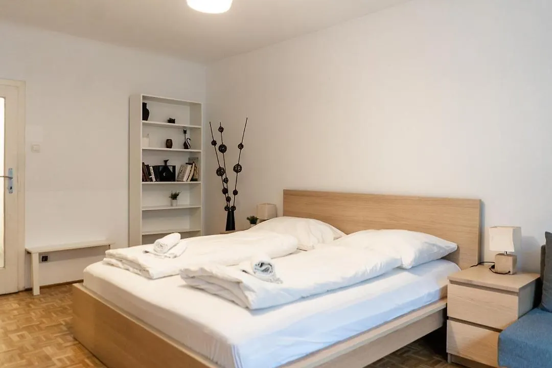 וינה Central Living - Stephansdom Apartments