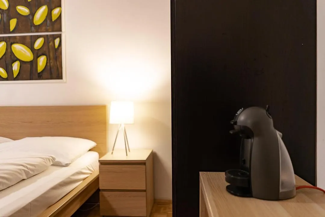 Central Living - Stephansdom Apartments Vienna