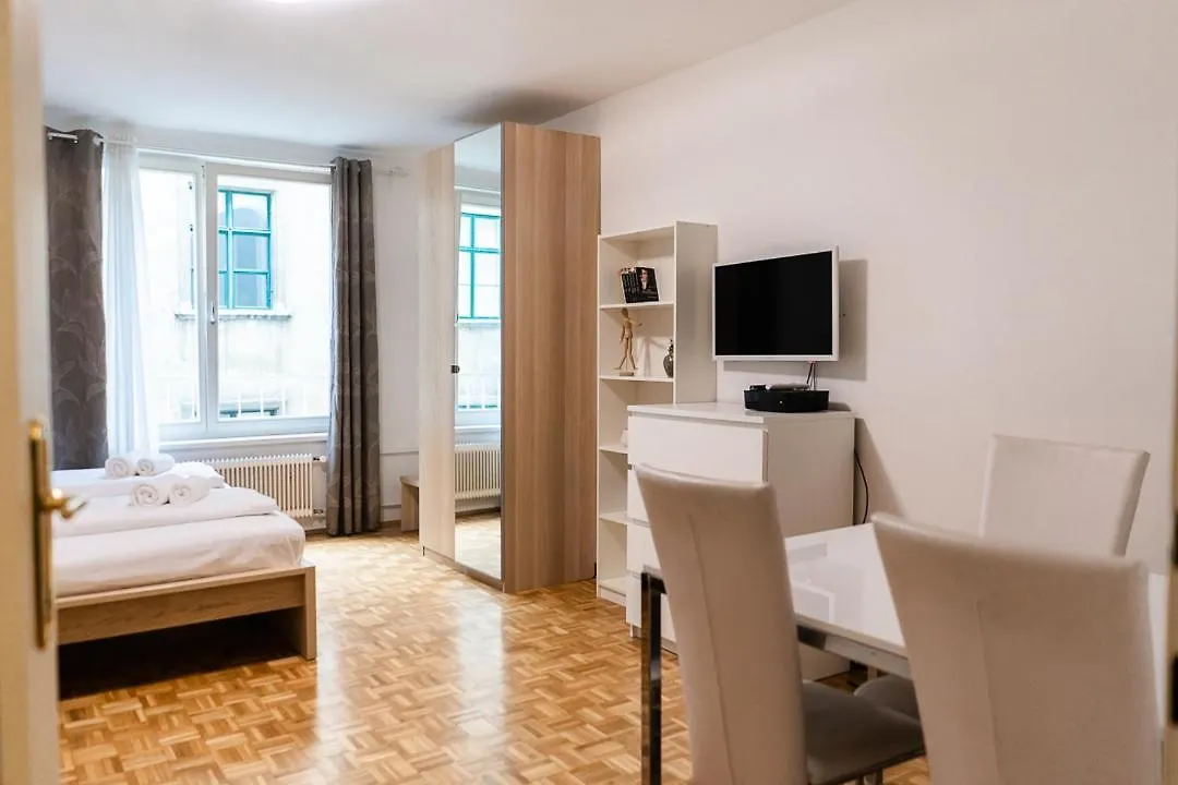 Central Living - Stephansdom Apartments Vienna 0*,