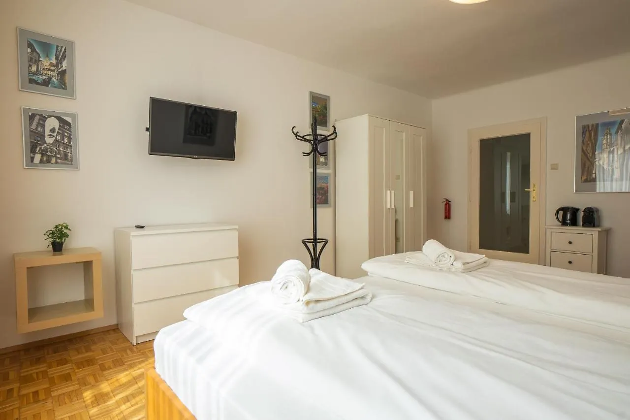 Central Living - Stephansdom Apartments Vienna