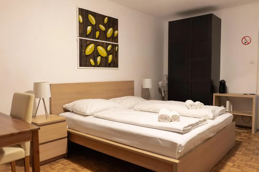 Central Living - Stephansdom Apartments Vienna Austria
